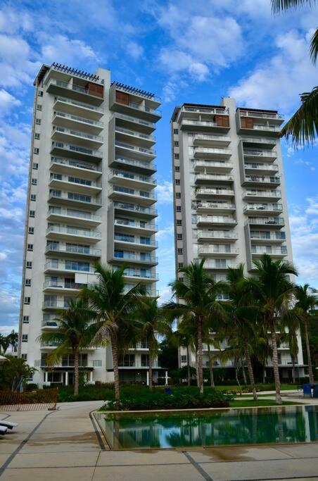 Condo de lujo frente al mar en Manzanillo Exterior foto