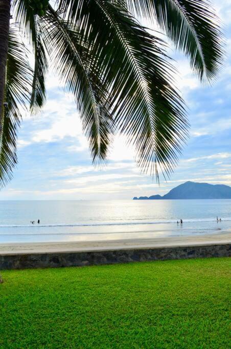 Condo de lujo frente al mar en Manzanillo Exterior foto